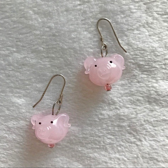Jewelry - NEW Handmade Lampwork Glass Pig Earrings